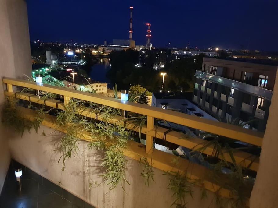 Appartamento Sloneczny Apartamencik Breslavia Esterno foto