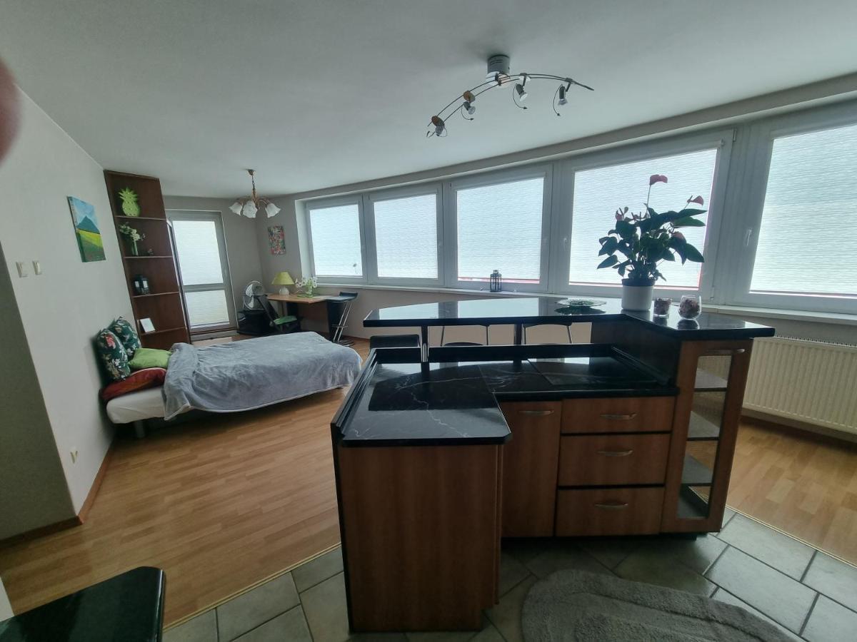 Appartamento Sloneczny Apartamencik Breslavia Esterno foto